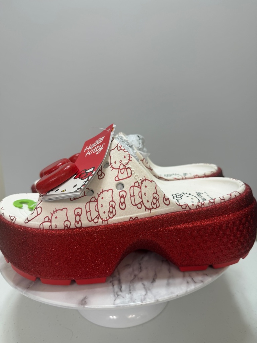 Crocs  Clog Hello Kitty (Women's)  Crocs Hello Kitty Stomp Slides size 7 nwt